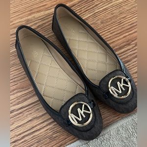 Michael Kors Flats.